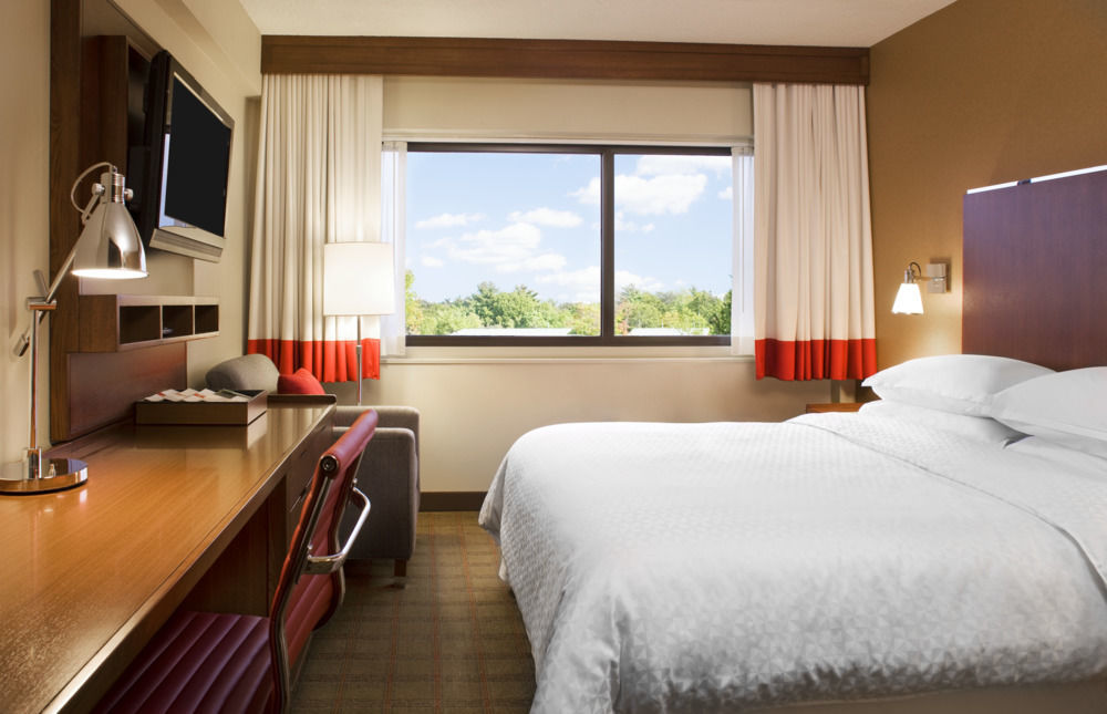 Four Points By Sheraton, Ontario-rancho Cucamonga Hotel 3*